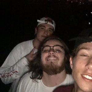 Meet your Posher, Cade